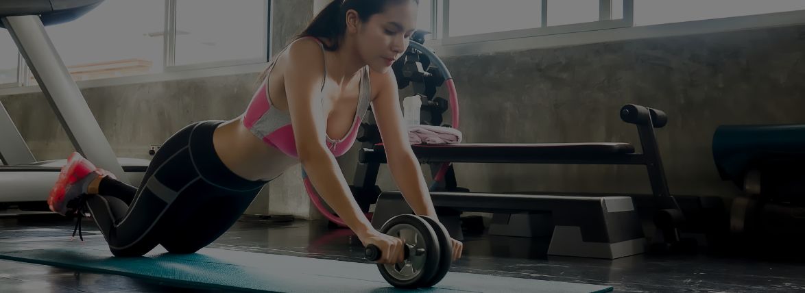 Trainen met buikspier wielen