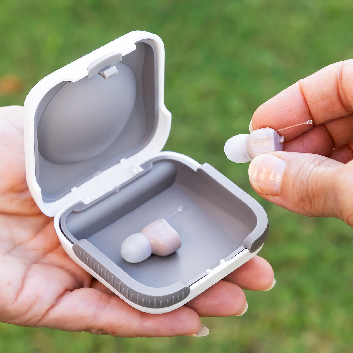 In-het-oor geluidsversterker met toebehoren Hearzy InnovaGoods 2 Stuks